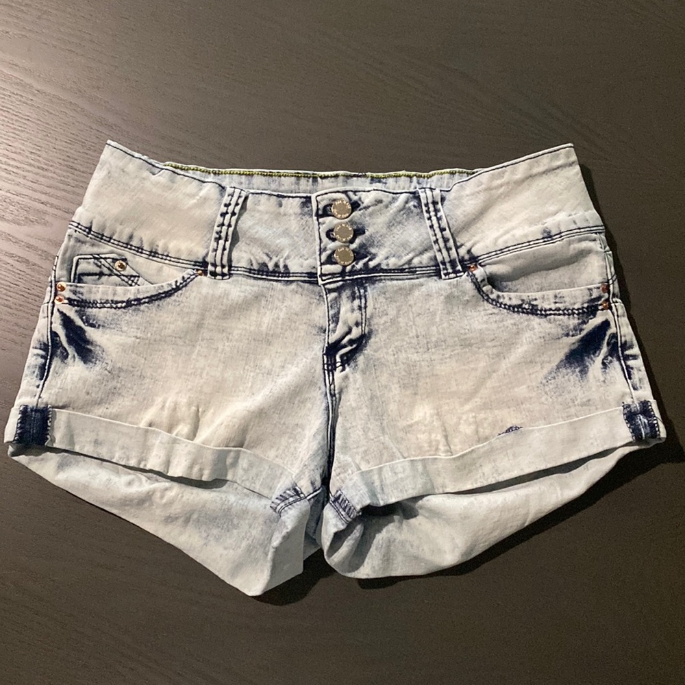 Wannabettabutt? YMI shorts